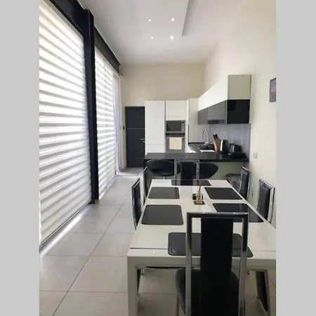 Kings Landing A Spacious House With Pool & Jacuzzi *
