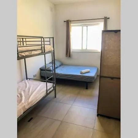 Kings Landing A Spacious House With Pool & Jacuzzi *